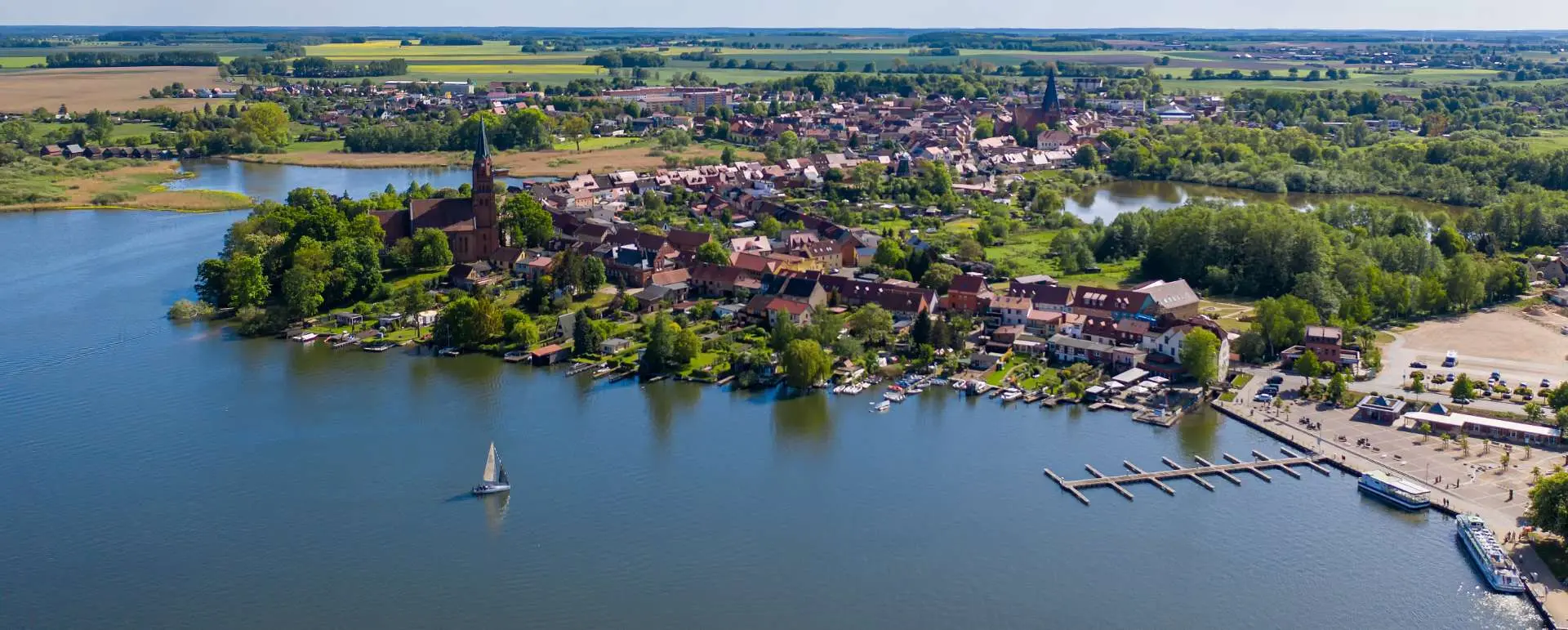 Müritz - Perfect hotels for 90 persons