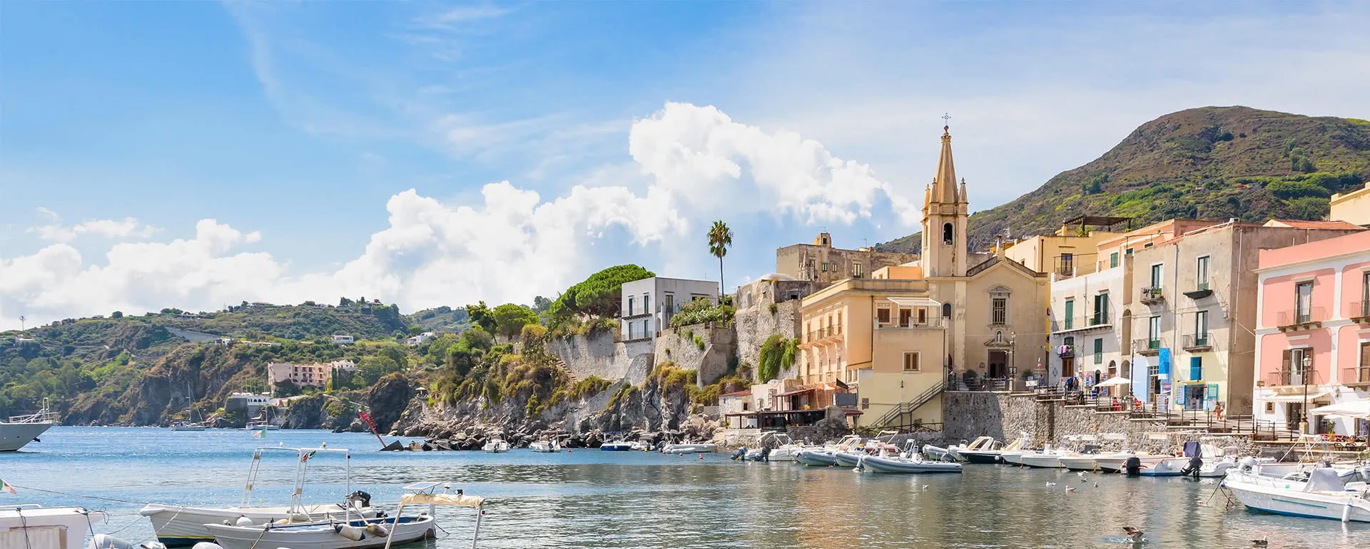 Lipari - the destination with youth hostels