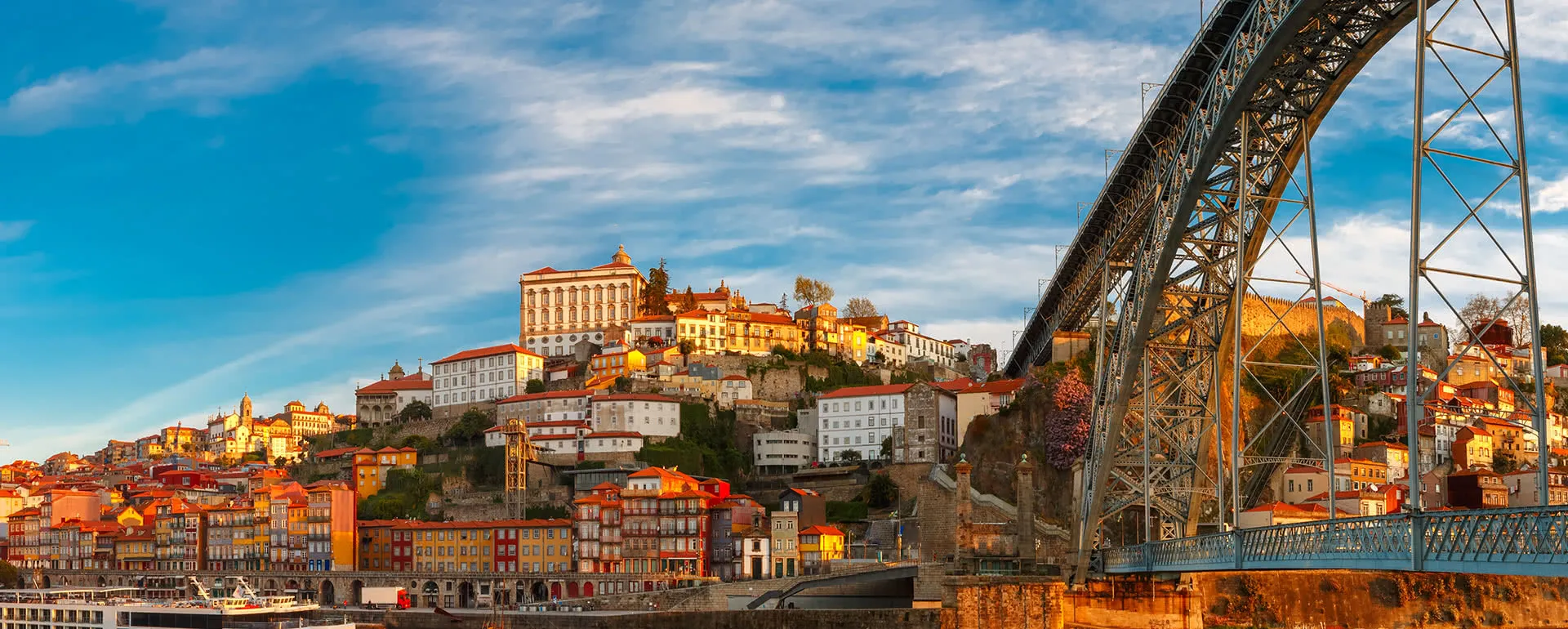 Porto - the destination with youth hostels