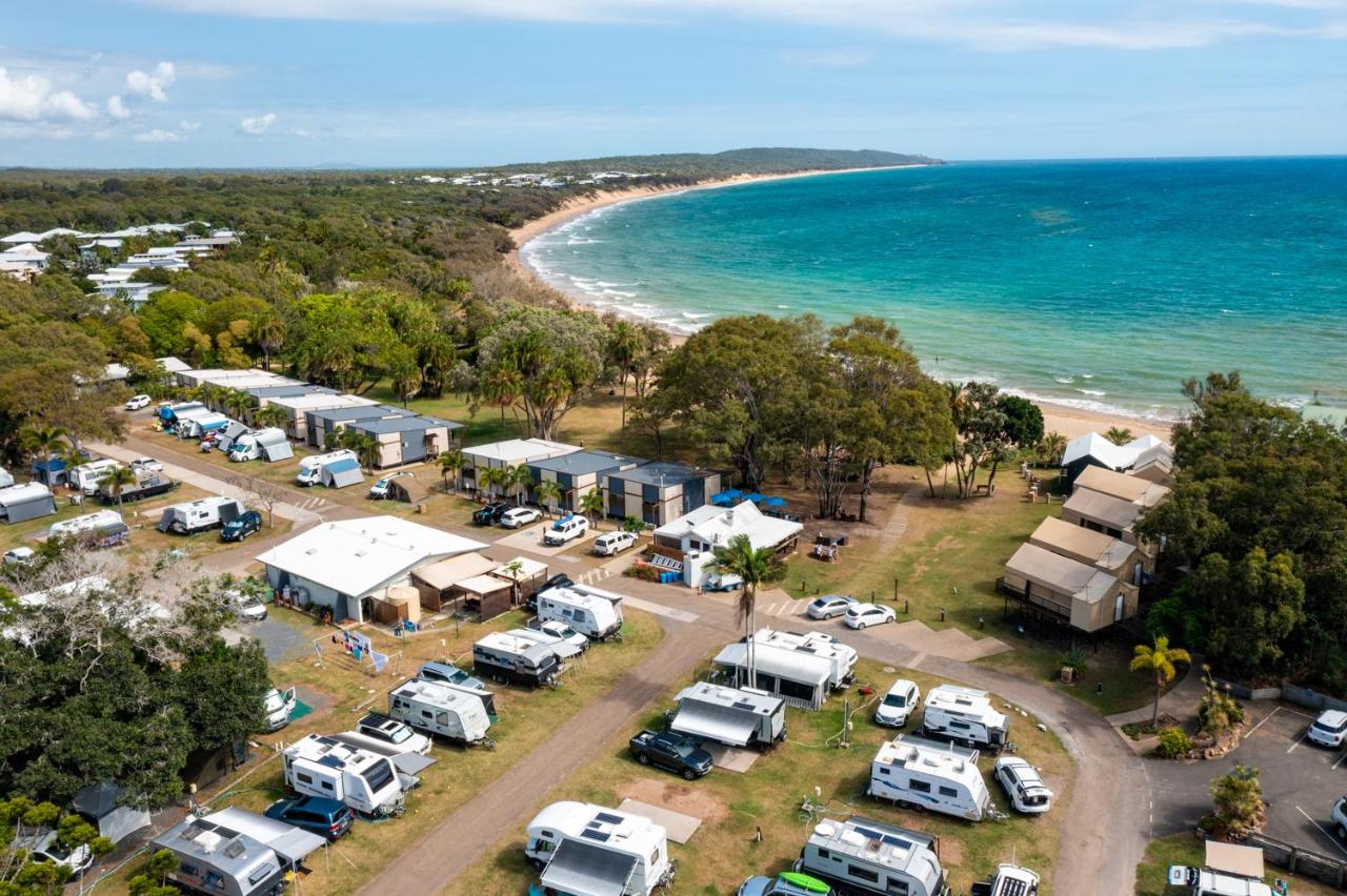 Building hotel Agnes Water Beach Holidays