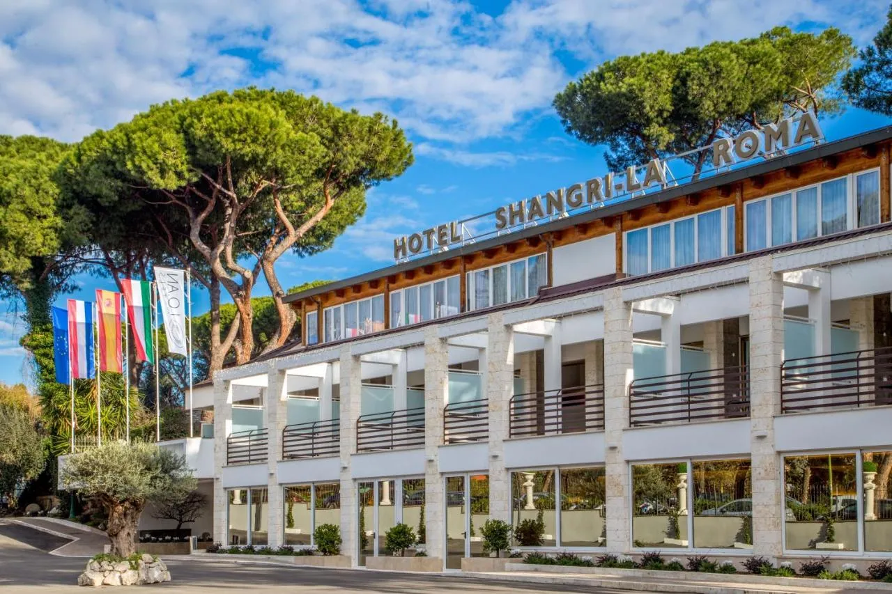 Building hotel Hotel Shangri-La Roma