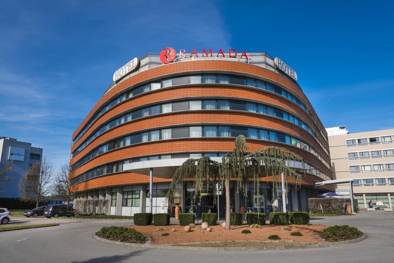 Building hotel Hotel Ramada Graz by Wyndham