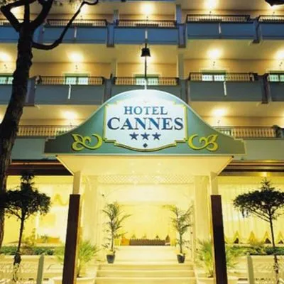 Building hotel Hotel Cannes