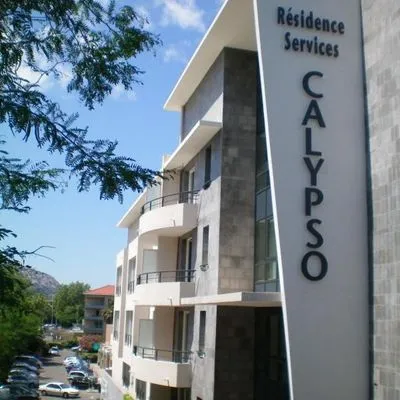 Building hotel Hotel Residence Services Calypso