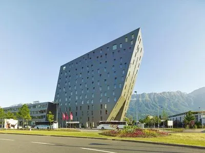Gebäude von Tivoli Hotel Innsbruck