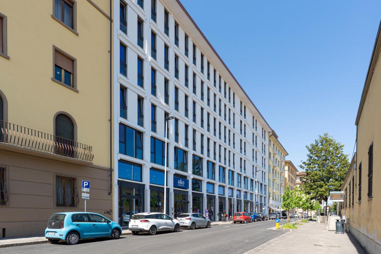 Building hotel a&o Hostel Firenze Campo di Marte