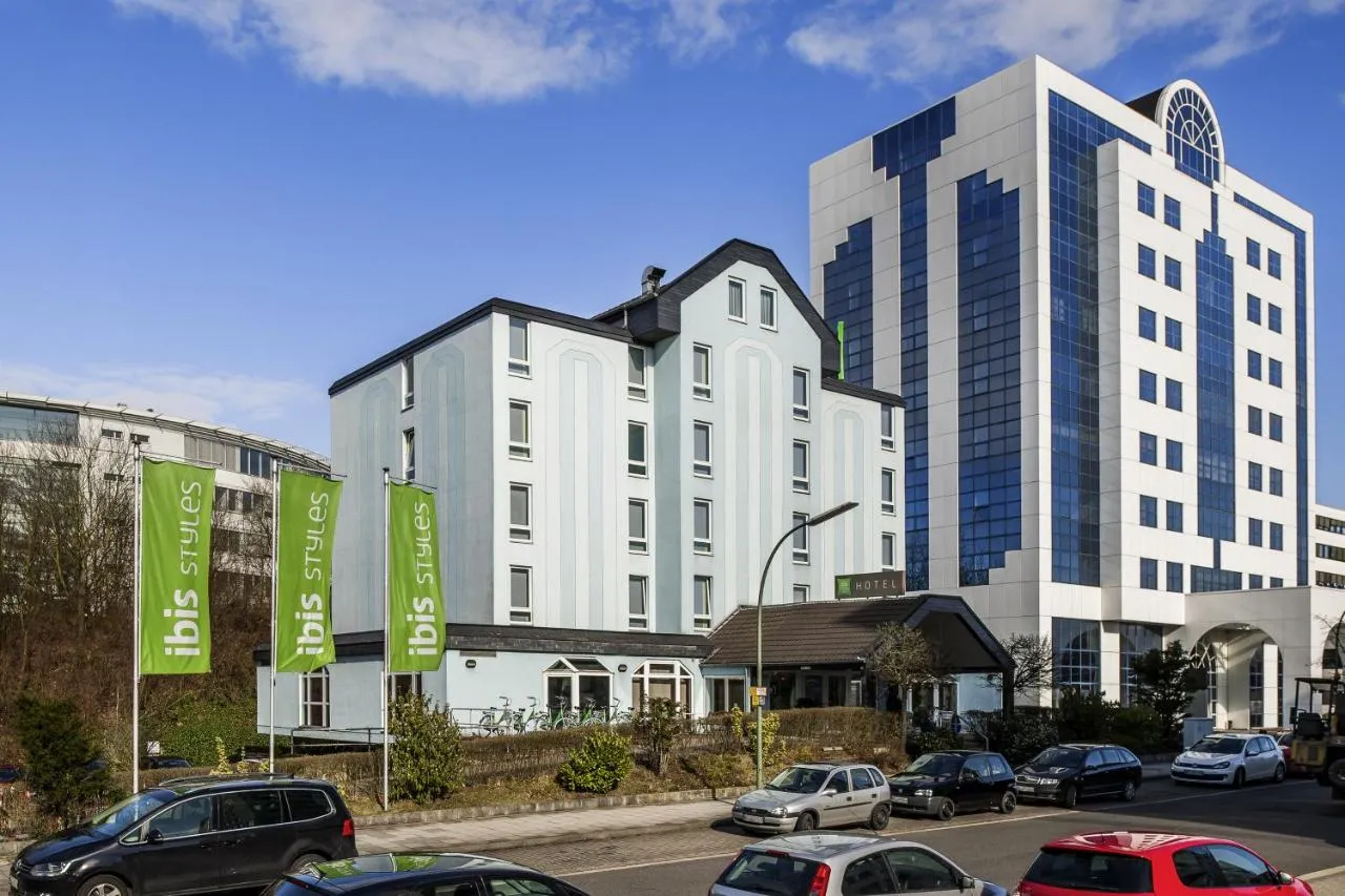 Building hotel Hotel ibis Styles Duesseldorf Neuss
