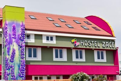 Building hotel Hostel Zrce