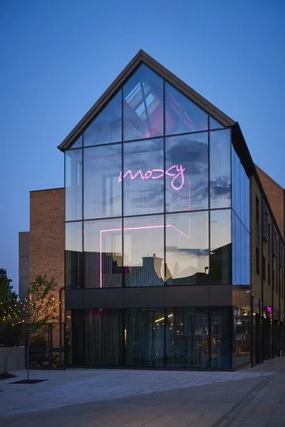 Building hotel Moxy York Stonebow