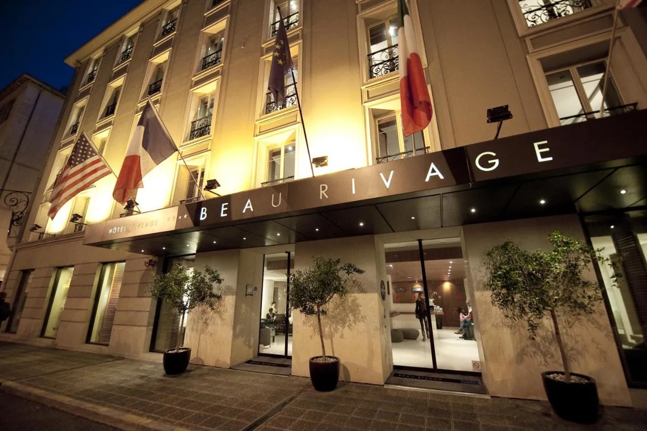 Building hotel Beau Rivage Et Plage