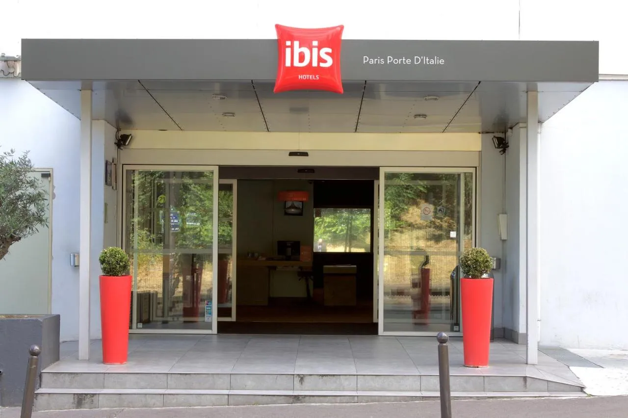 Building hotel Ibis Paris Porte d'Italie