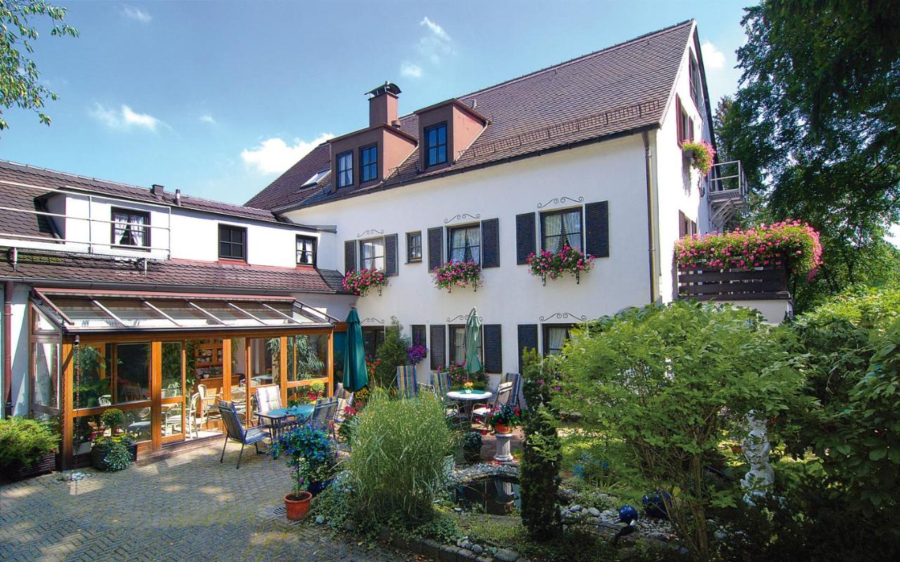 Building hotel Arrivel am Bergson