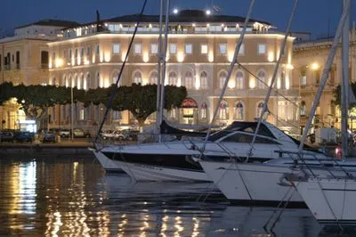 Building hotel Grand Hotel Ortigia