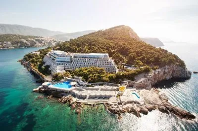 Gebäude von Hotel Dubrovnik Palace