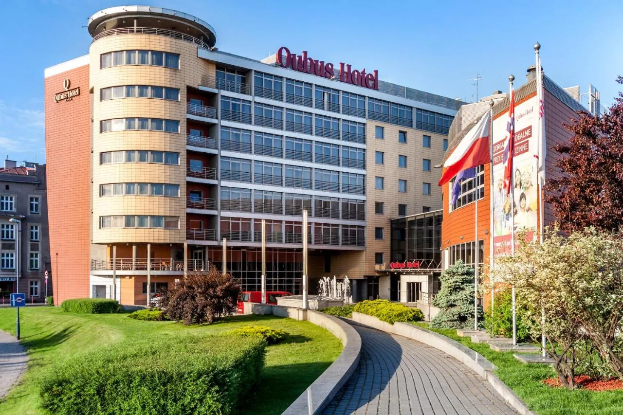 Building hotel Qubus Krakow