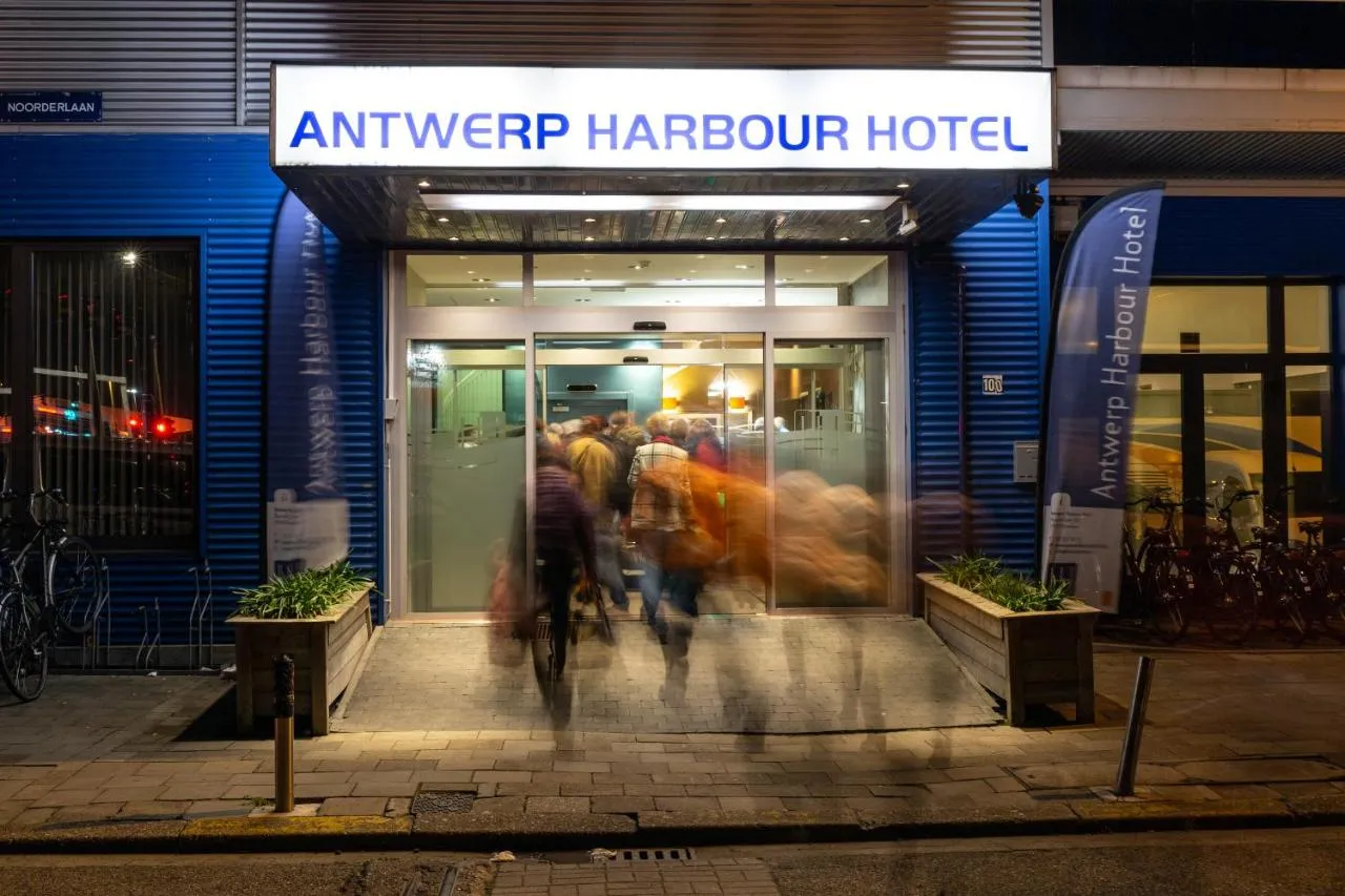 Building hotel Antwerp Harbour Hotel