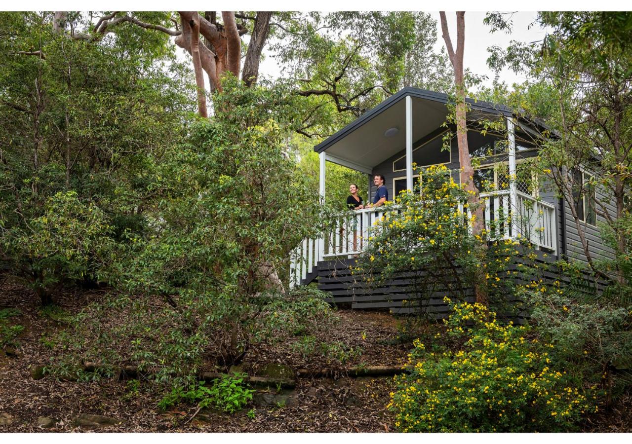 Building hotel Lane Cove Holiday Park