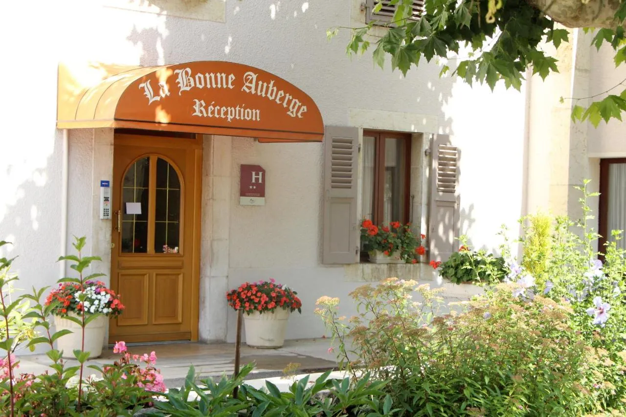 Building hotel La Bonne Auberge