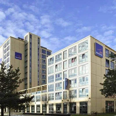 Building hotel Novotel Suites Munich Parkstadt Schwabing