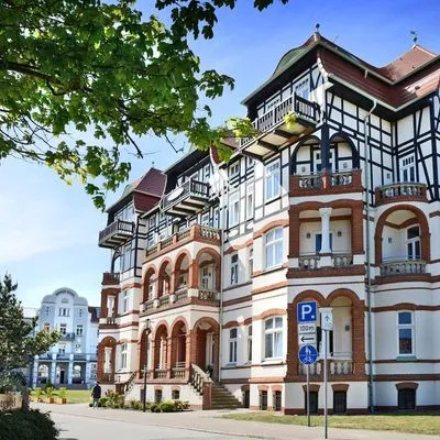 Building hotel Schloss am Meer & Hansa Haus