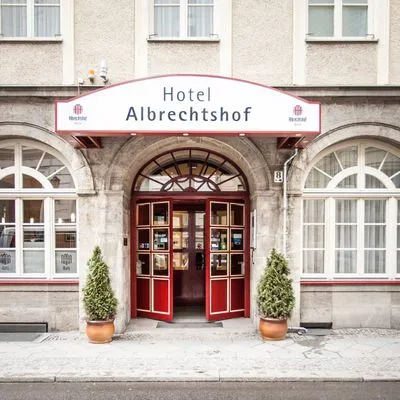 Building hotel Hotel Albrechtshof Berlin