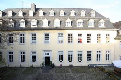 Gebäude von Kolping Hostel Trier im Warsberger Hof