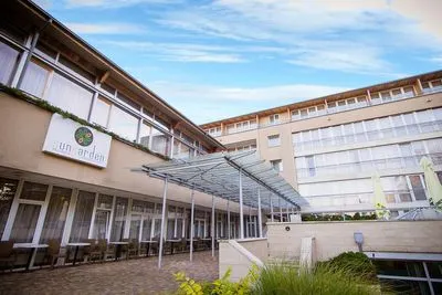 Building hotel Sungarden Wellness & Conference Hotel