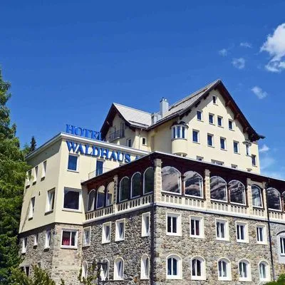 Building hotel Waldhaus am See
