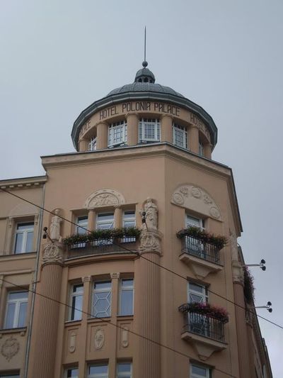 Building hotel Polonia Palast