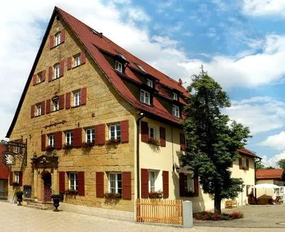 Building hotel Weisser Löwe