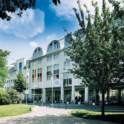Building hotel Hilton Mainz 