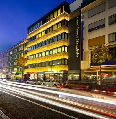 Building hotel GuestHouse Mannheim