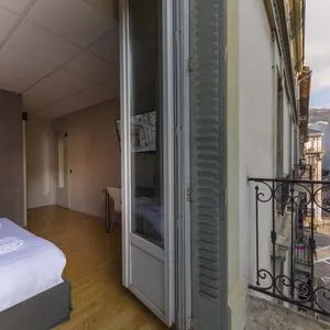 Royal Hotel Grenoble Galleriebild 3