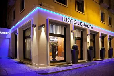 Building hotel Hotel Europa