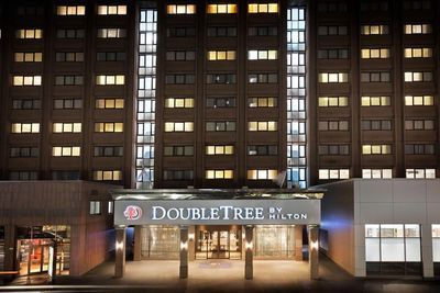 Building hotel DoubleTree by Hilton Hotel Glasgow Central