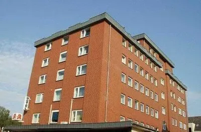 Building hotel Hotel Mecklenheide