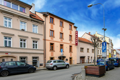 Building hotel Hotel Palace 