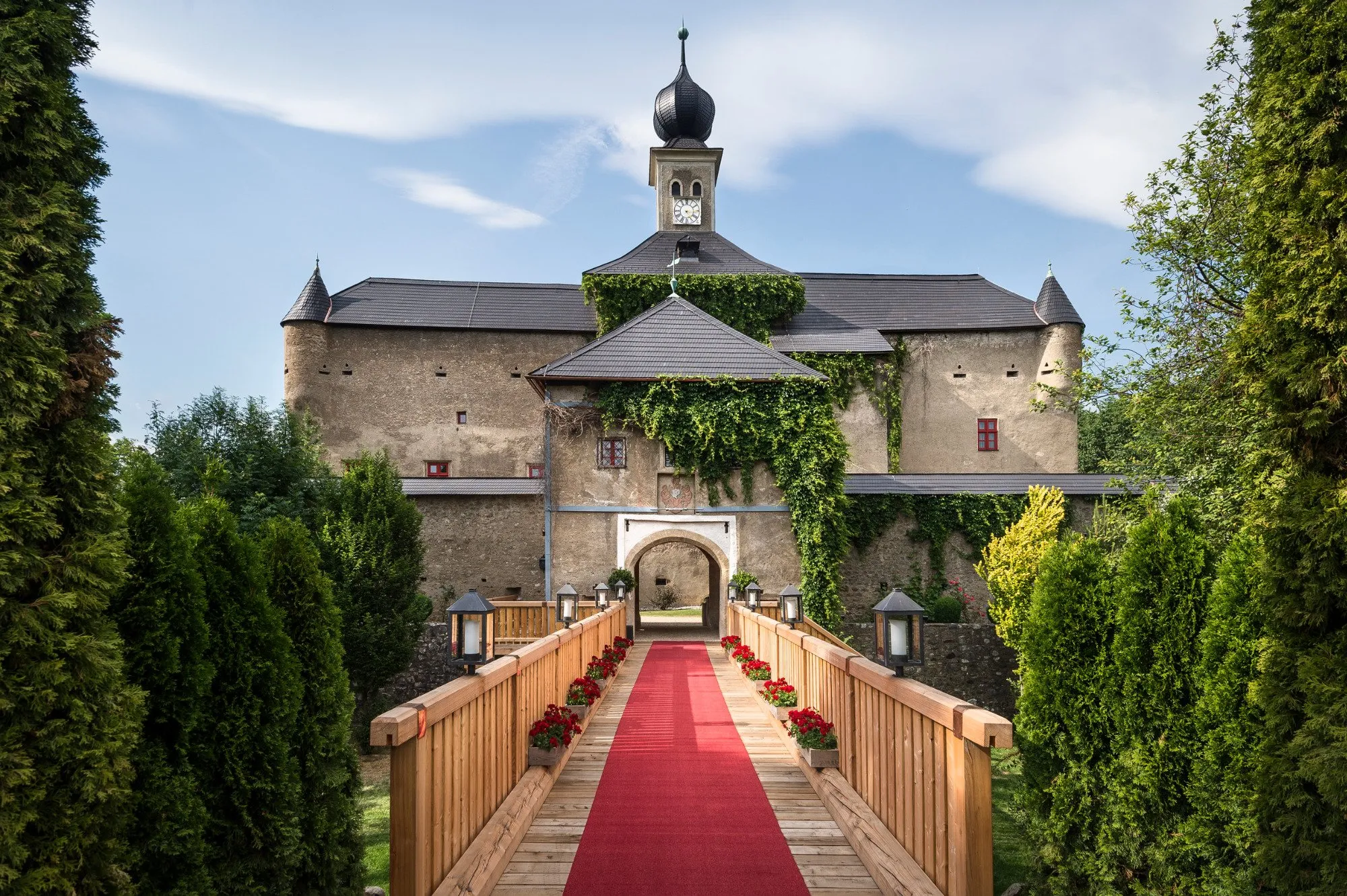 Building hotel Schloss Gabelhofen
