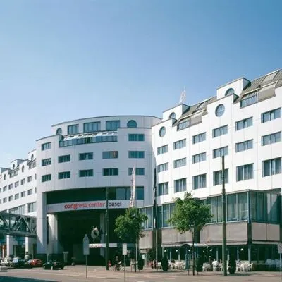 Building hotel Swissotel Le Plaza Basel