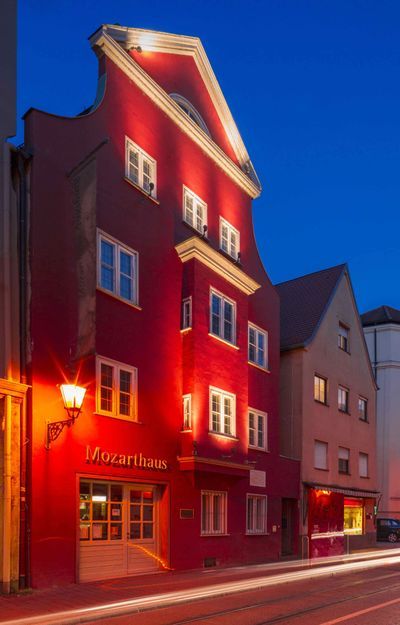 Building hotel Hotel Augsburger Hof