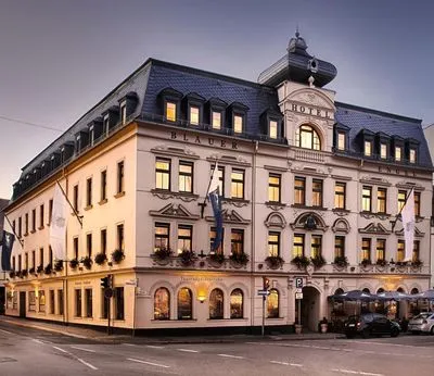 Building hotel Blauer Engel