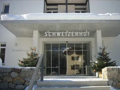 Building hotel Hotel Schweizerhof
