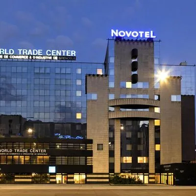 Building hotel Novotel Grenoble Centre