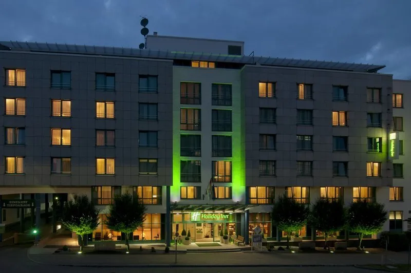 Building hotel Holiday Inn Essen City Centre