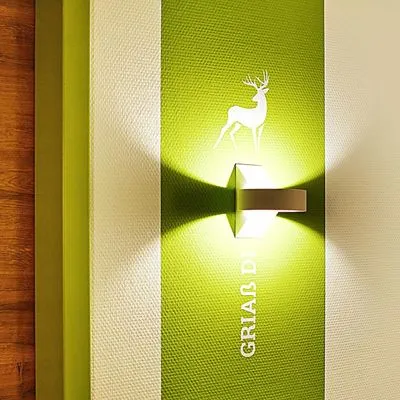 Green Deer Bavarian Galleriebild 1