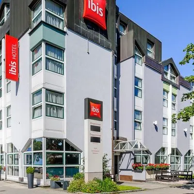 Building hotel ibis Muenchen City Nord