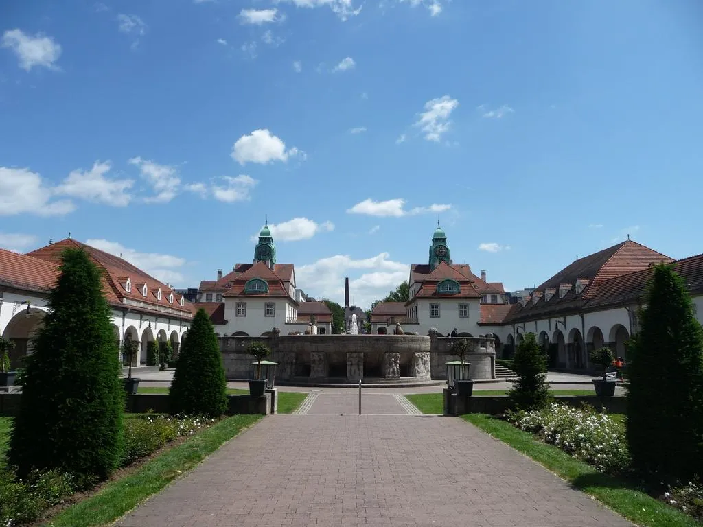 Building hotel Best Western Rosenau