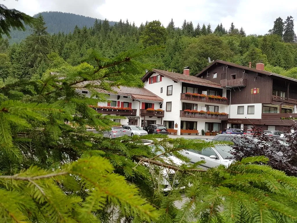 Hotel Gundl Alm