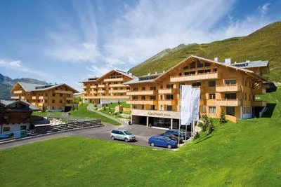 Building hotel AlpinLodges Kühtai