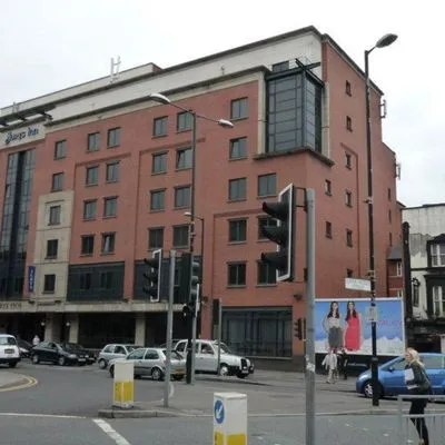 Building hotel Jurys Inn Manchester 